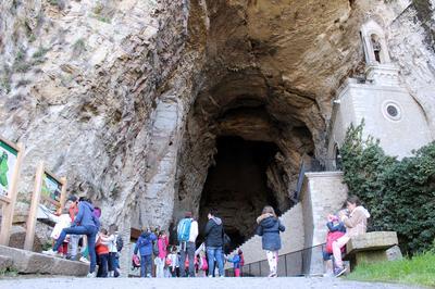 Rtrospective  Les Bals Des Grottes   La Balme les Grottes