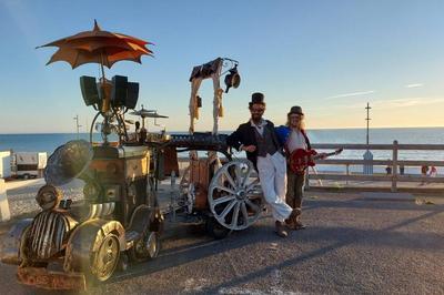 Soirs Bleus, La Locomobile, Version l'Exploratrice 1902  Saint Michel