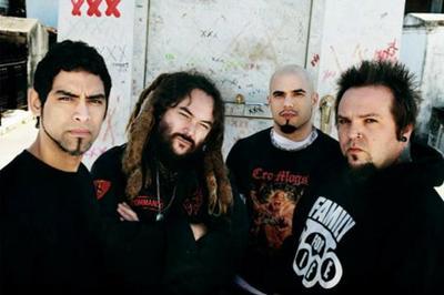 Soulfly  Pagney Derriere Barine