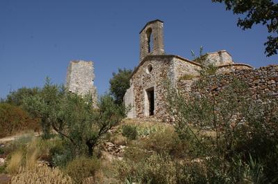 Suivez le guide  la chapelle de la tour Saint-Pierre  La Capelle et Masmolene