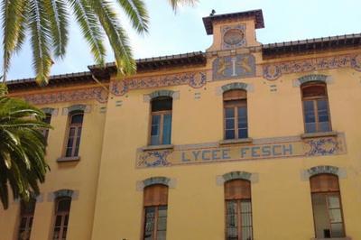 Sur Les Pas Du Lyce Fesch D'ajaccio  Ajaccio