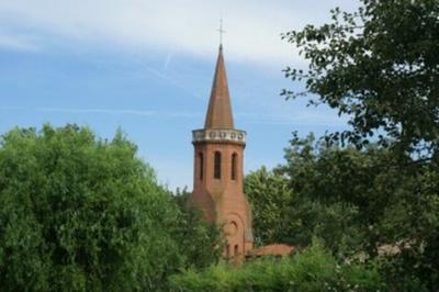 Un village, deux glises  Montlaur