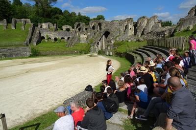 Venez dcouvrir accompagn d'un guide les Arnes, 2000 ans d'histoire !  Saintes