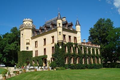 Venez dcouvrir cette ancienne salle gasconne remanie au XIXe sicle  Barran