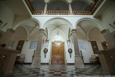 Venez dcouvrir les salons et les jardins d'un palais emblmatique  Metz