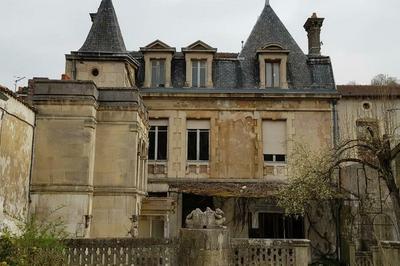 Venez dcouvrir une tour d'escalier du XVIe sicle  Saint Mihiel