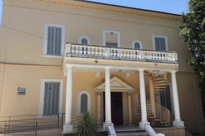  Visite commente  : Villa castrum romanum  Cannes