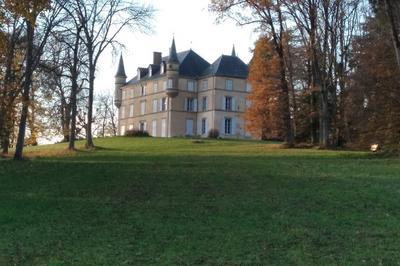 Visite autour d'un chateau de famille en Isre  Ornacieux-Balbins