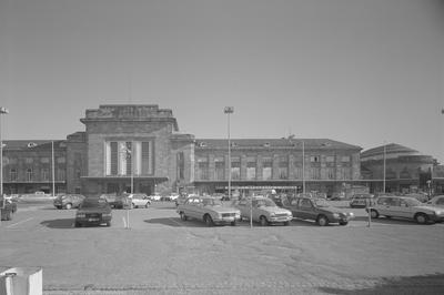 Visite commente d'une gare avant-gardiste  Mulhouse