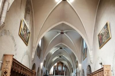 Visite commente de la cathdrale, du cloitre et de la crypte  Saint Jean de Maurienne