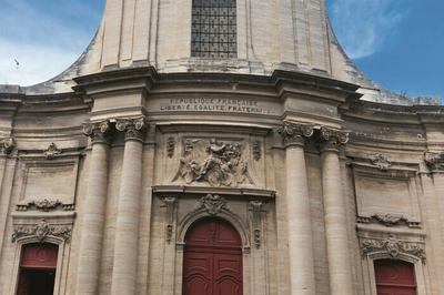 Visite commente de la collgiale Notre-Dame des Pommiers  Beaucaire