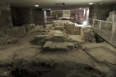 Visite commente du sous-sol archologique de la Cathdrale  Orlans