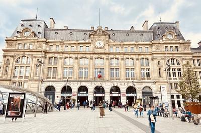 Visite Commente Et Guide De La Gare Saint-lazare  Paris 8me