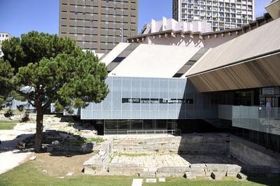 Visite commente: Le parcours de l'eau  Marseille