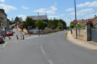 Visite commente : Suivre l'ancien trac d'une voie romaine  Yzeure