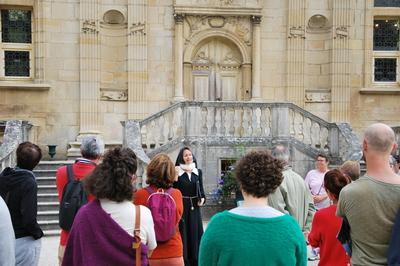 Visite costume d'un chteau du XVIe sicle  Joinville