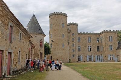 Visite d'un village limousin et de son chteau exceptionnellement ouvert  Cussac