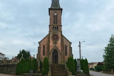 Visite d'une glise de style no-gothique  Menil sur Belvitte