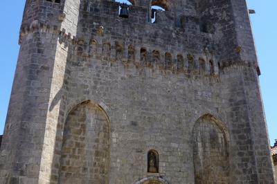 Visite d'une glise fortifie du XVIe sicle  Montjoie en Couserans