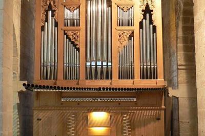 Visite d'une glise reconstruite aprs-guerre et de son orgue  Bourgogne