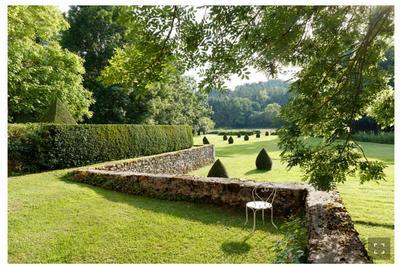 Visite de l'abbaye de Combelongue et de ses Jardins remarquables  Rimont