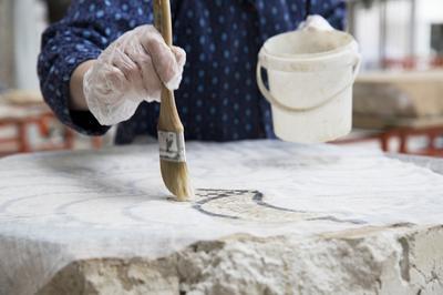 Visite de l'Atelier de restauration de mosaques par l'quipe des restaurateurs  Saint Romain en Gal