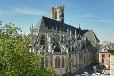 Visite de la cathdrale Saint-Cyr-et-Sainte-Julitte de Nevers