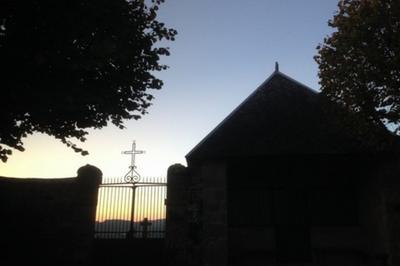 Visite de la chapelle du calvaire et du cimetière à Gueret