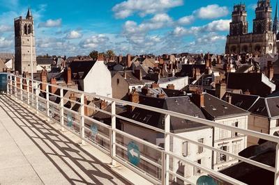 Visite de la terrasse des Galeries Lafayette Orleans, vue panoramique sur la ville  Orlans