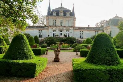 Visite dcouverte du chteau et des jardins de Malleret  Cadaujac