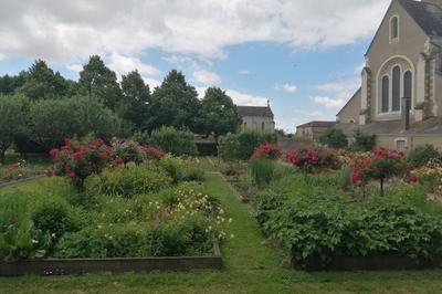 Visite du jardin du cur  La Roche sur Yon