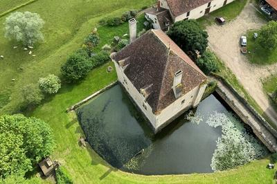 Visite du prieur de Lurcy-le-Bourg et exposition  Lurcy le Bourg