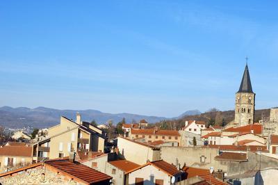 Visite du vieux bourg  Cournon d'Auvergne