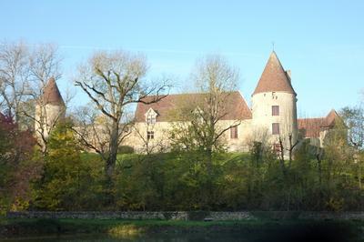 Visite extrieure du chteau de la Motte  Arthel