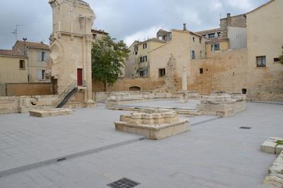 Visite flash de l'ancien choeur de l'abbatiale  Saint Gilles