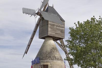 Visite guide d'un moulin  vent  Blere