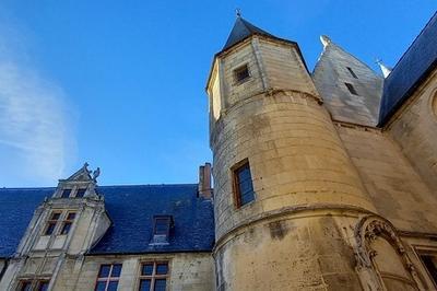 Visite guide  Laon : L'htel du Petit-Saint-Vincent