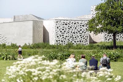 Visite guide biodiversit du parc du LaM  Villeneuve d'Ascq