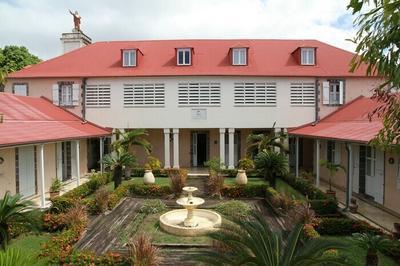 Visite guide Cathdrale, vch et espace musal Trsor de Guadeloupe  Basse Terre