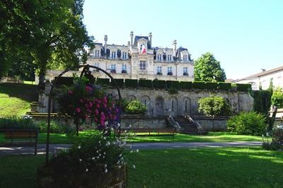 Visite guide d'un chteau appartenant  une ancienne famille de brasseurs  Xertigny