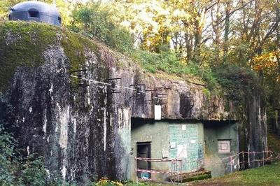 Visite guide d'un ouvrage militaire de la ligne Maginot  Signy Montlibert