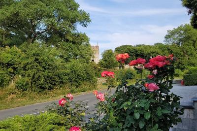 Visite guide de l'abbaye de Watten et de ses fortifications