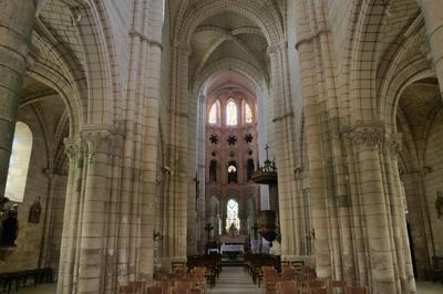 Visite guidée de l'église saint sulpice de chars à Chars
