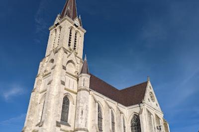 Visite guide de l'glise St Pierre et ses vitraux  Bouvines