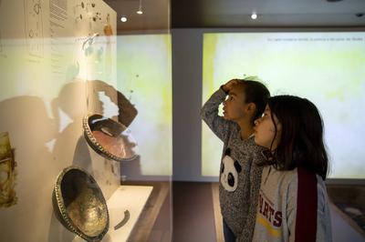 Visite guide de l'exposition permanente d'ARCHEA  Louvres