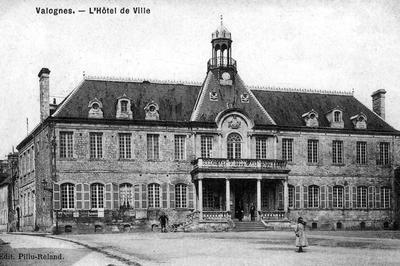 Visite Guide De L'htel De Ville De Valognes Et Ses Collections