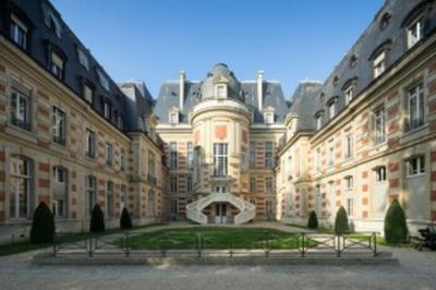 Visite guide de l'htel de ville de versailles  Versailles