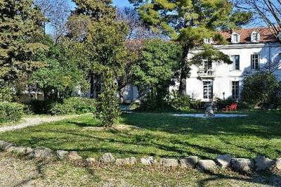 Visite guide de l'Institut protestant de thologie et exposition  Montpellier