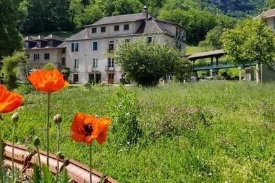 Visite guide de la crypte et du parc de l'Abbaye  Saint Rambert en Bugey