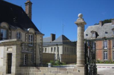 Visite guide de la prfecture et du jardin  Alencon